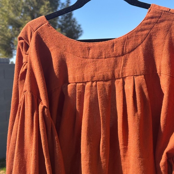 Dejá Smock Rust - Picture 9 of 11